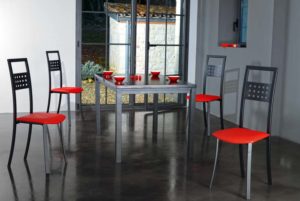chaise DAP Table Ura chaise DAP Table Ura