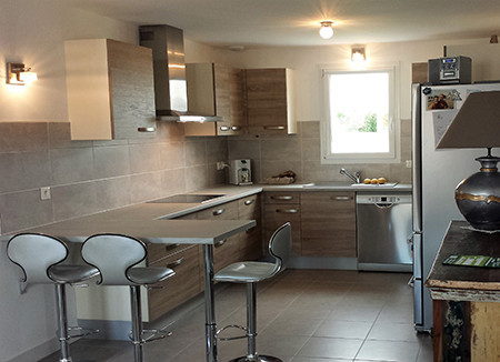 cuisine-en-u-avec-table-en-bout-hauteur-plan-de-travail-1 – Marie ... cuisine-en-u-avec-table-en-bout-hauteur-plan-de-travail-1 – Marie ...